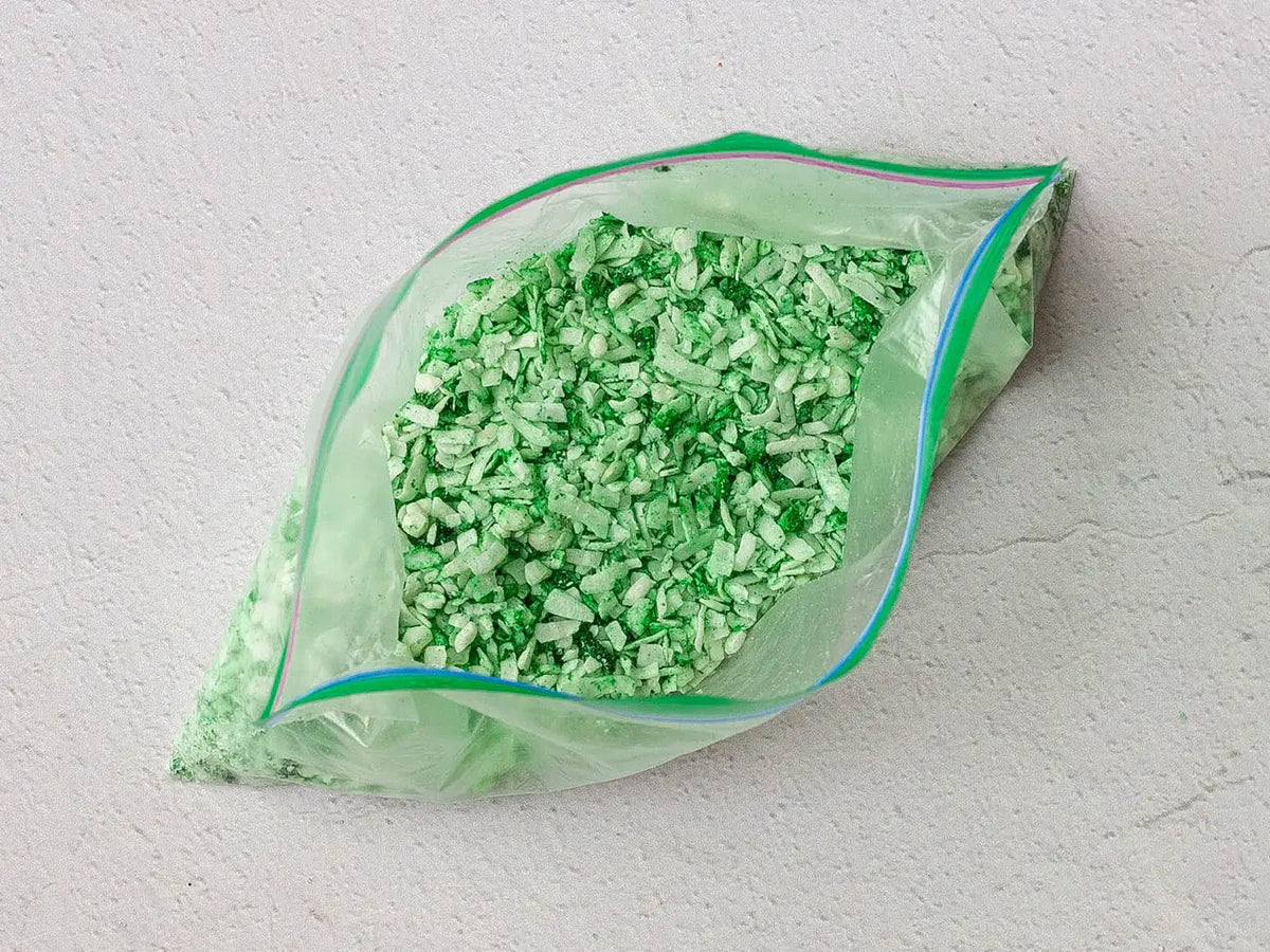 Spread Green Food Coloring