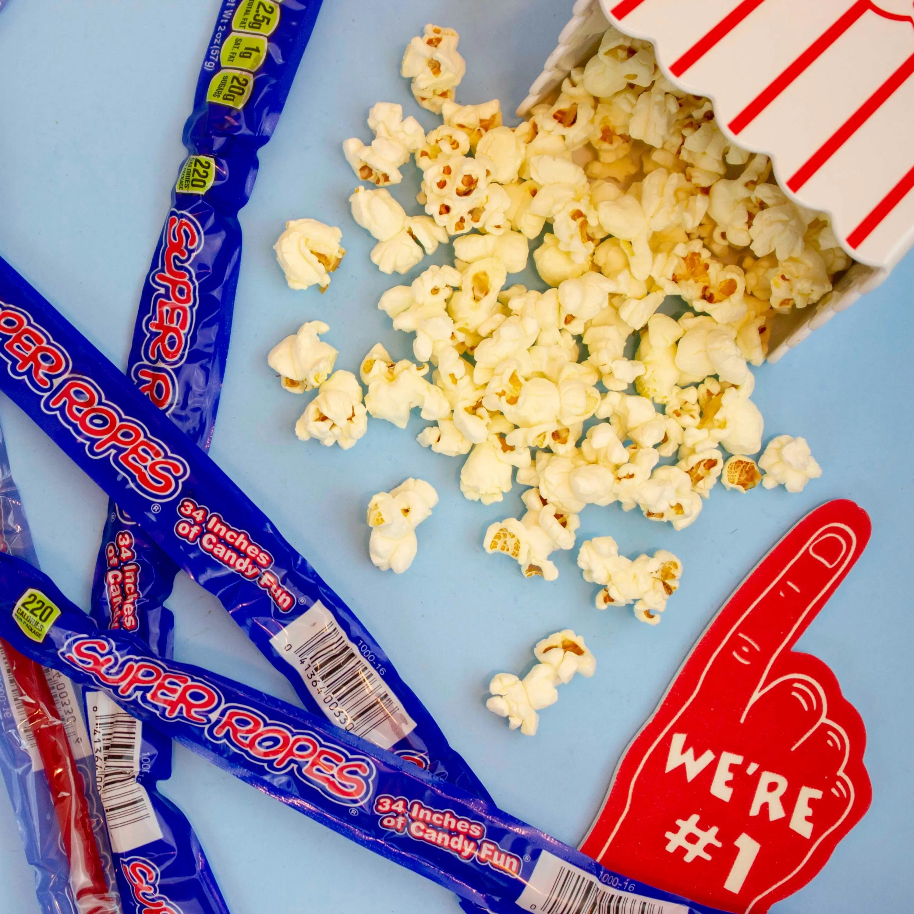 SUPER ROPES licorice rope candy with popcorn and foam fan finger